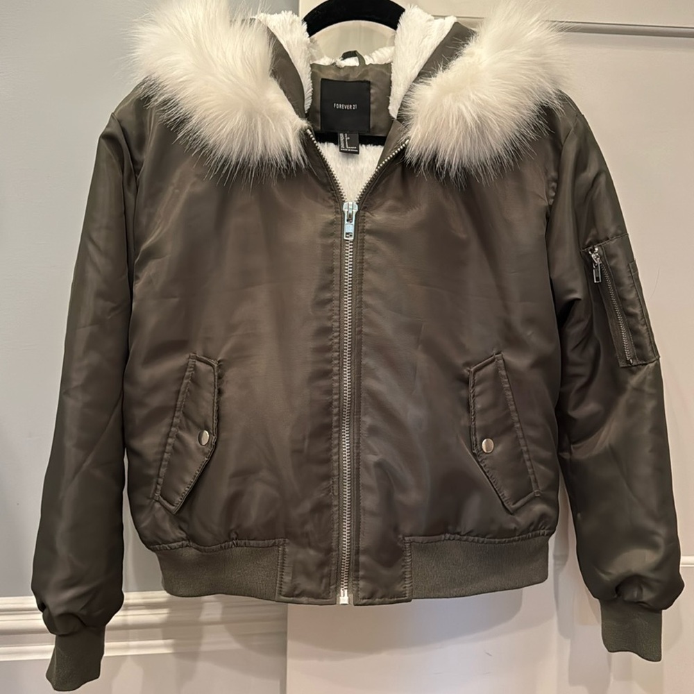 Forever 21 jacket. Faux fur hood. Size small. Excellent condition!
